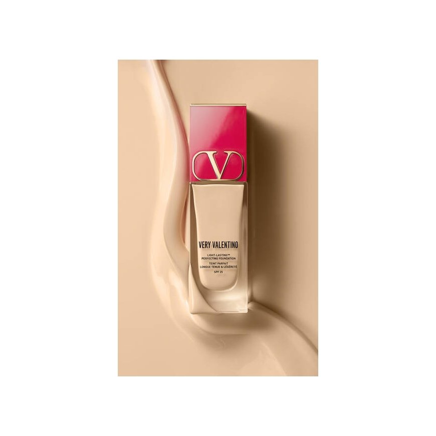 Valentino, Very Valentino, Liquid Foundation, DR3, SPF 25, 25 ml – 2