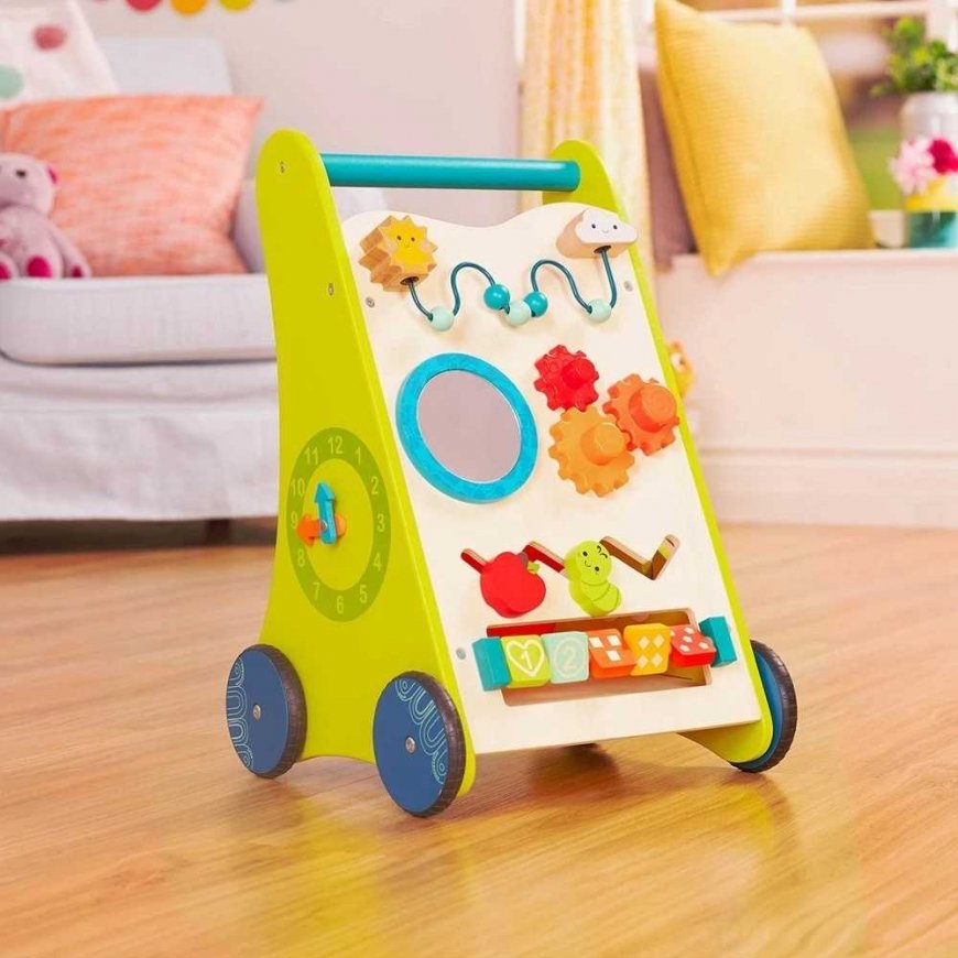 B. TOYS MEDINIS STUMDUKAS WALK AND LEARN – 2