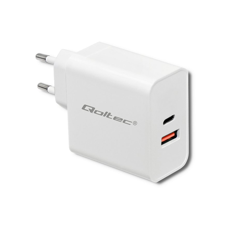 Qoltec 51715 strāvas adapteris & pārveidotājs