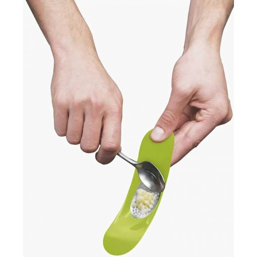 Joseph Joseph garlic chopper – 4