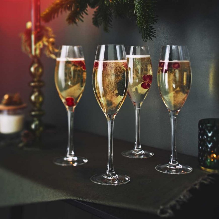 Luminarc Set of 4 champagne glasses