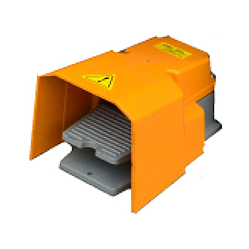 Marwis Pedal switch for controlling the workshop washing machine