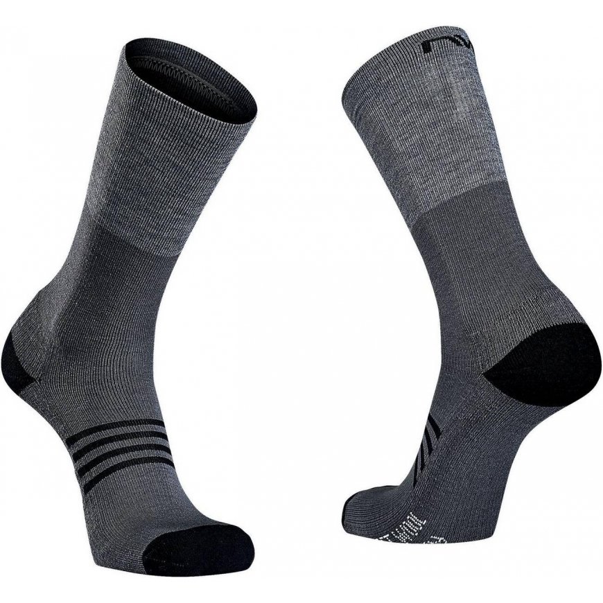 Kojinės Northwave Extreme Pro High juodas-L (44/47)