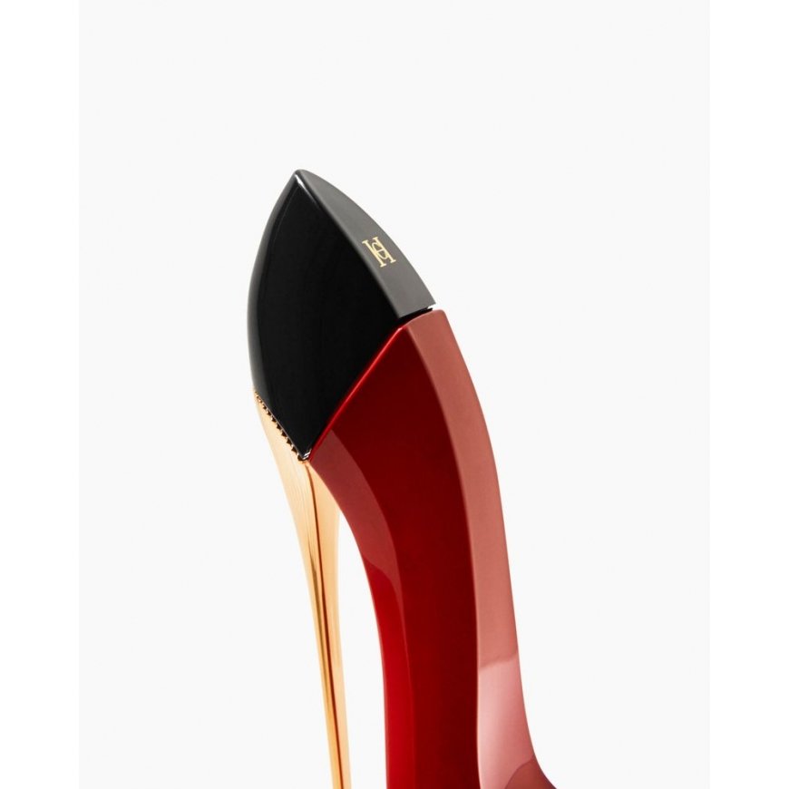 Carolina Herrera Very Good Girl Eau De Parfum 30ml – 4