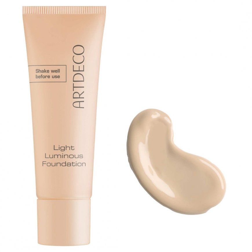 Light Luminious Foundation 25 ml – 2