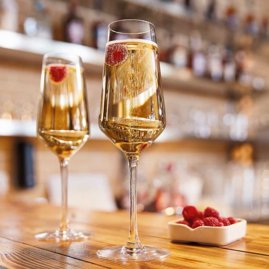 Luminarc Set of 4 champagne glasses