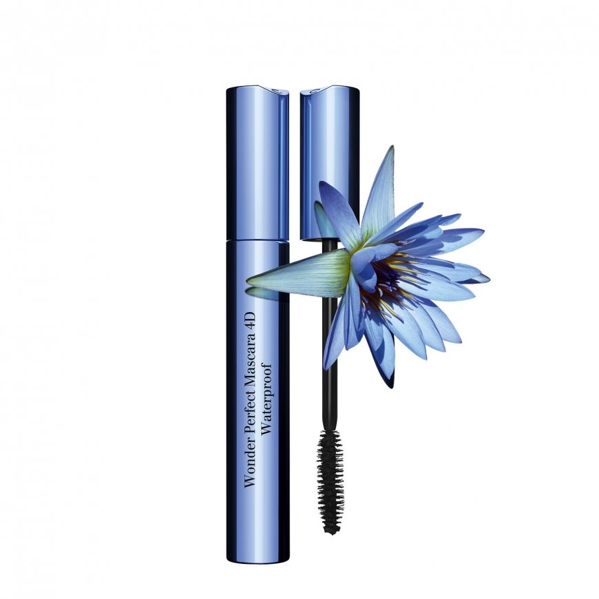 Clarins Wonder Perfect 4D Waterproof ripsien maskara 01 Perfect Black 8 ml – 2