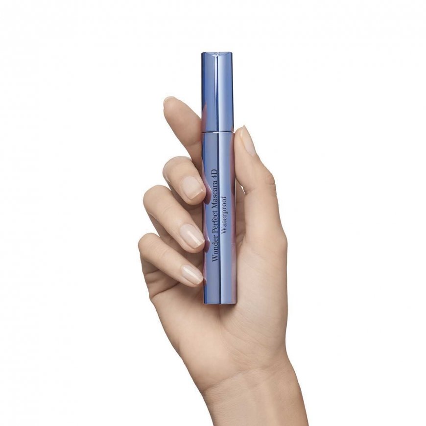 Clarins Wonder Perfect 4D Waterproof eyelash mascara 01 Perfect Black 8 ml – 4