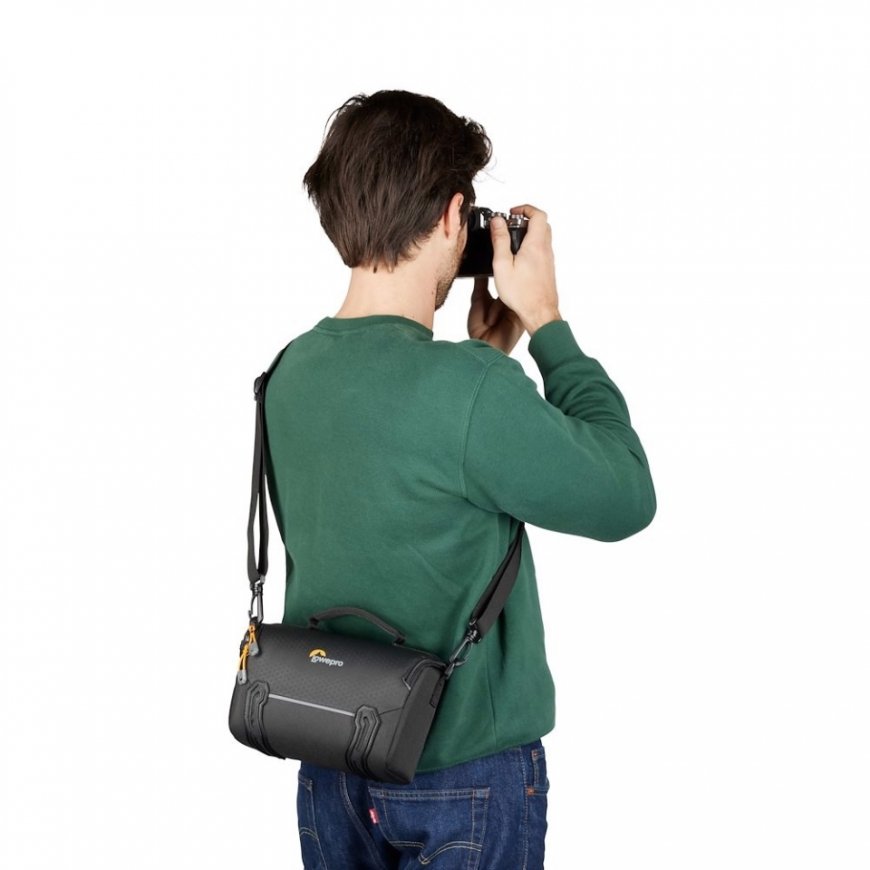 Lowepro Adventura SH 160 III Beltpack case Black – 2
