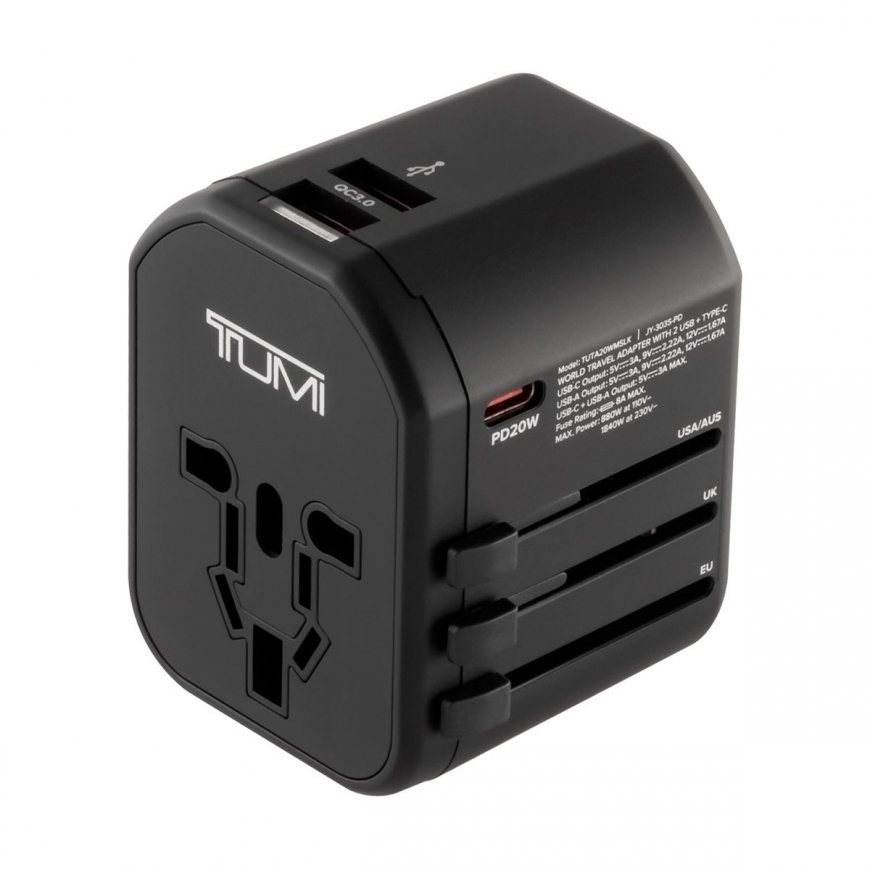 Tumi TUTA20WMSLK Travel Adapter 20W USB-C 2x USB-A – 2