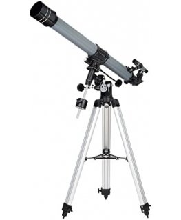 Ahromatiskais refraktors. Atvērums: 70 mm. Fokusa attālums: 900 mm