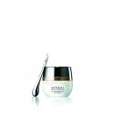 Sensai Cellular Performance Lift Remodelling Крем для области вокруг глаз Женский 15 ml Sensai Cellular Performance Lift Remodelling Крем для области вокруг глаз Женский 15 ml