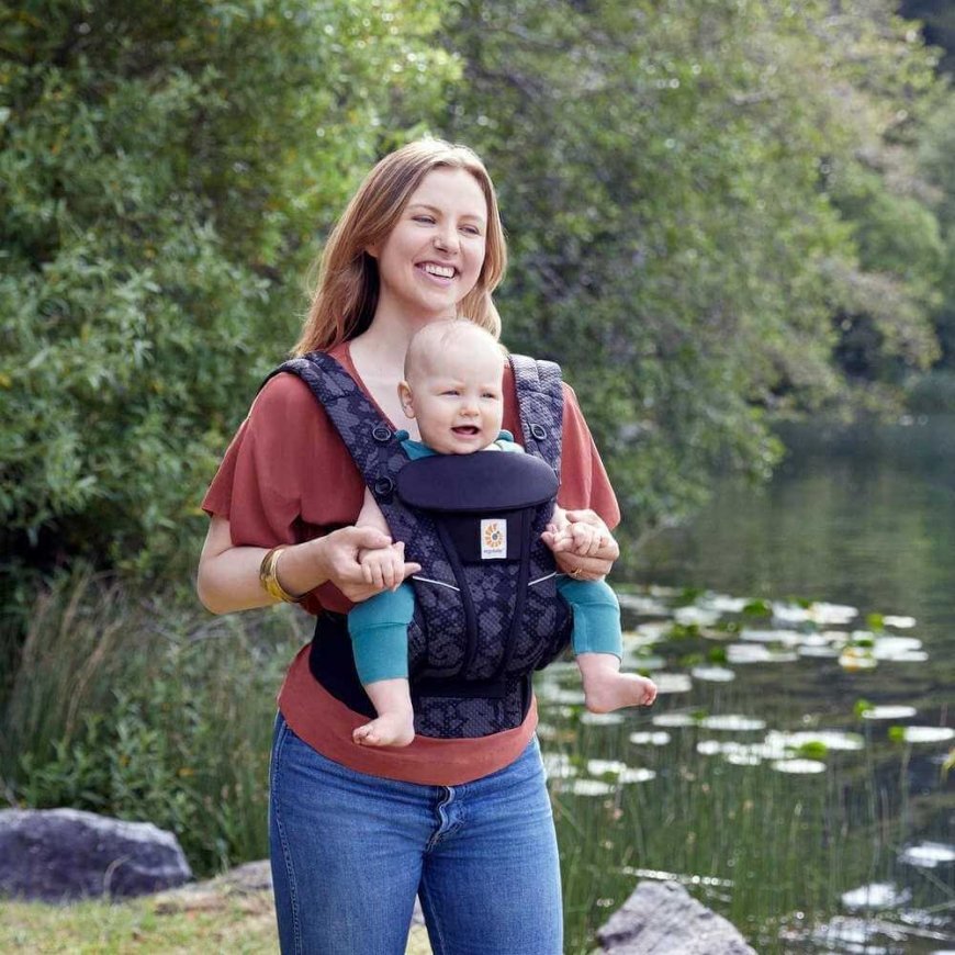 ERGOBABY OMNI BREEZE NEŠIOKLĖ, ONYX BLOOMS – 4