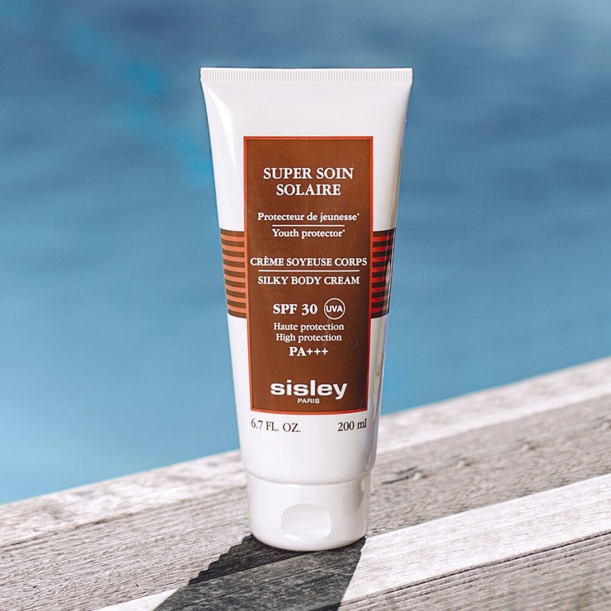 Sisley Super Soin Solaire Silky Body Cream Spf 30 200ml – 3