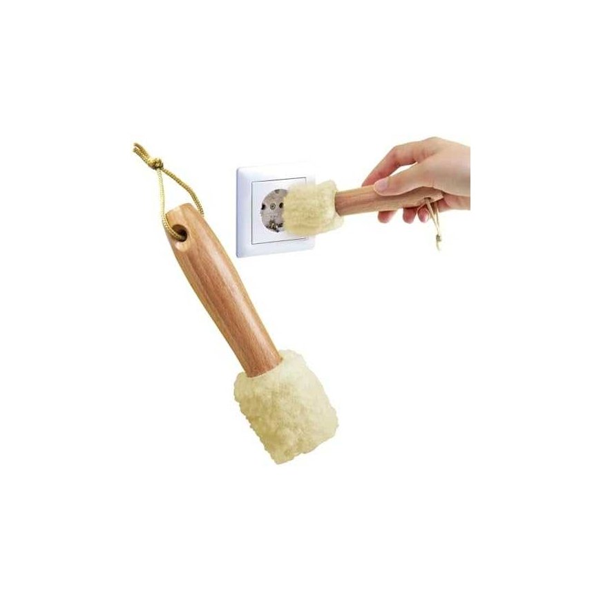 Maximex Electrical outlet cleaning brush