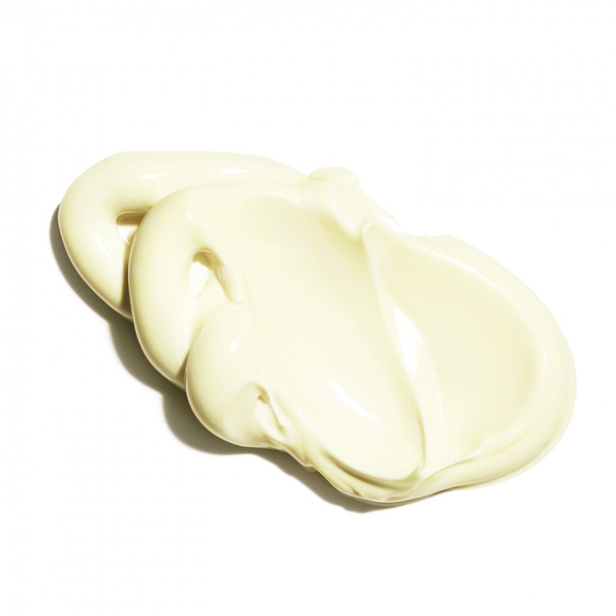 Clarins Youth-protecting Sunscreen High Protection SPF50+ 50ml – 3