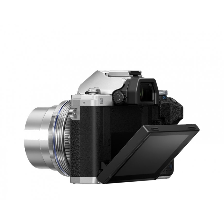 Olympus OM-D E‑M10 Mark IV + ED 14-42mm F3.5-5.6 EZ – 3