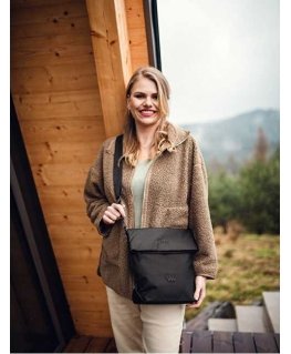 Vuch naisten crossbody-laukku Mirelle musta