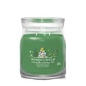 Yankee Candle Shimmering Christmas Tree vaska svece Cilindrs Zaļš 1 pcs
