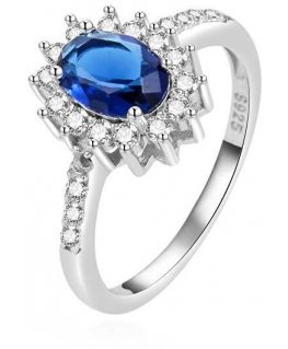 Benet Duchess Kate AGG267's silver engagement ring