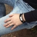 Troli Šiuolaikinė juoda apyrankė vyrams Odinė VPH1301A