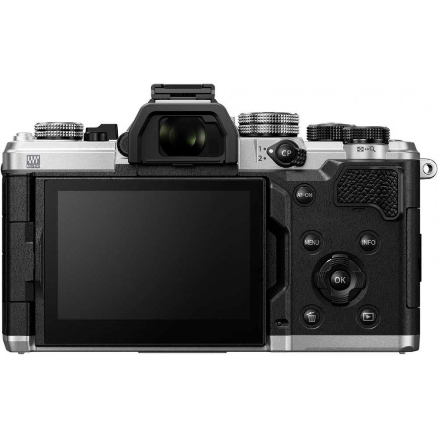 Olympus OM SYSTEM OM-3 Runko – 2