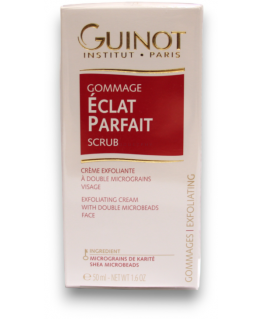 Guinot Eclat Parfait Scrub kirkastava kuoriva kasvovoide, 50 ml