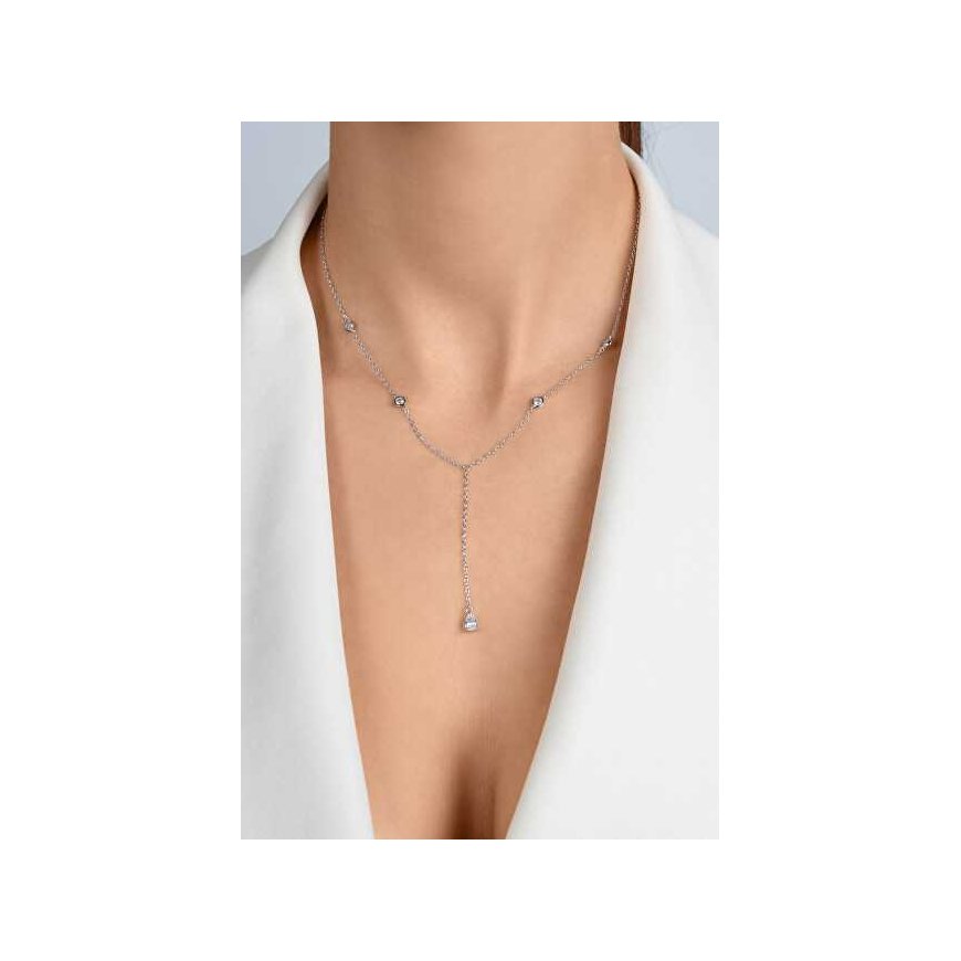 Brilio Silver Elegant silver necklace for women NCL179W – 2