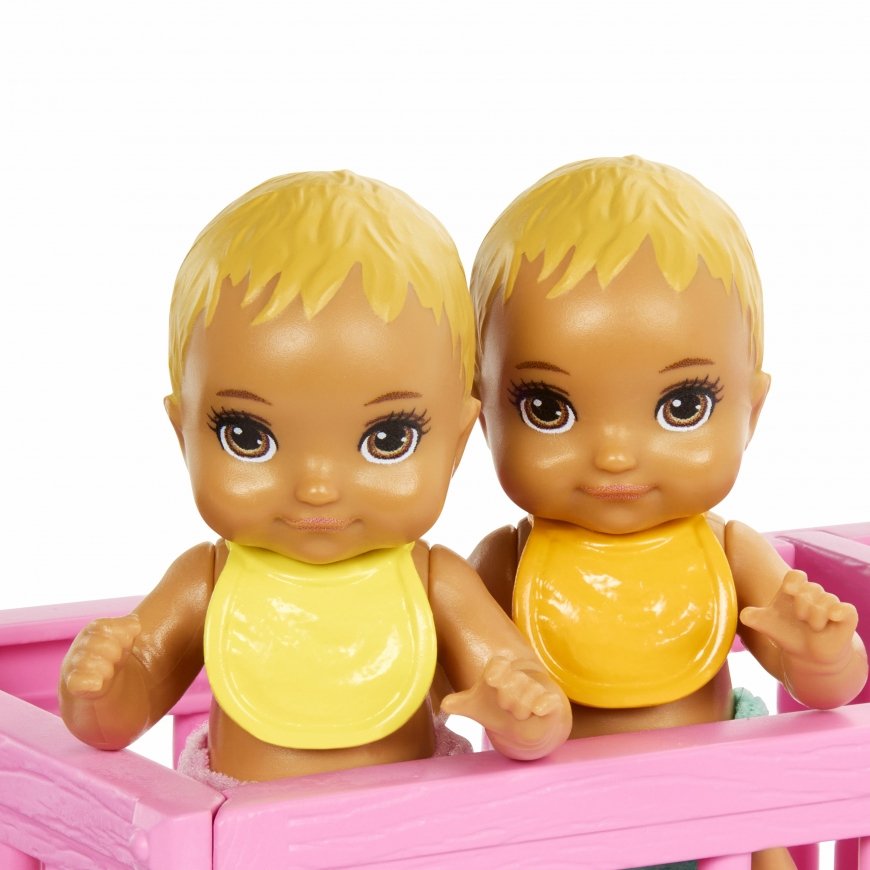 Barbie Skipper Babysitters Inc. Doll and Playset – 4