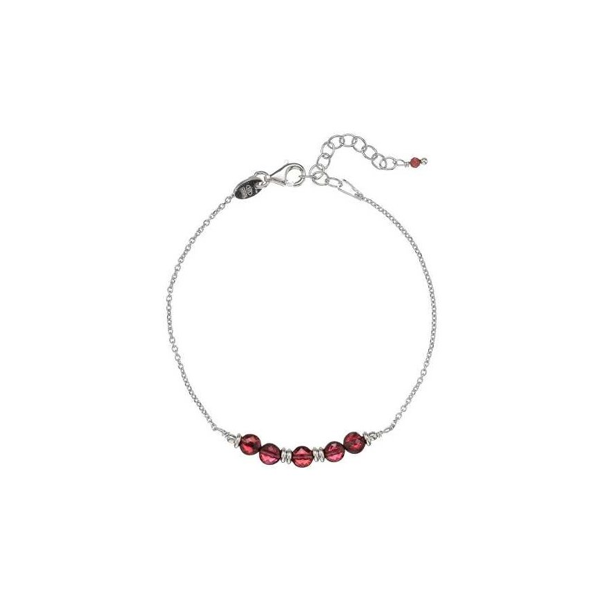 Alisia Fashionable bracelet with garnet beads