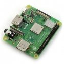 Raspberry Pi 3A -sarja alkuperäisillä lisävarusteilla