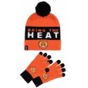 Difuzed Pokemon Charmander hat and gloves set Difuzed Pokemon Charmander hat and gloves set