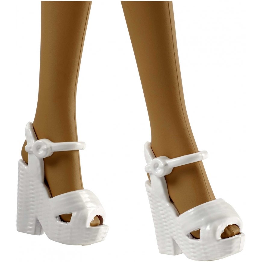 Barbie Fashionistas Doll and Accessories – 3