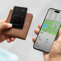 UNIQ NFC Locator Case Atlas harmaa/grafiitti UNIQ-ATLASCARDTRK-GRAPHITE
