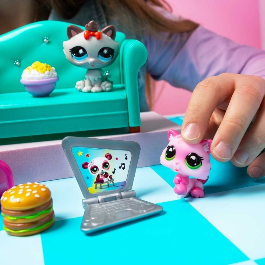 Littlest Petshop LITTLEST PET SHOP "Dining Room" Set – 4