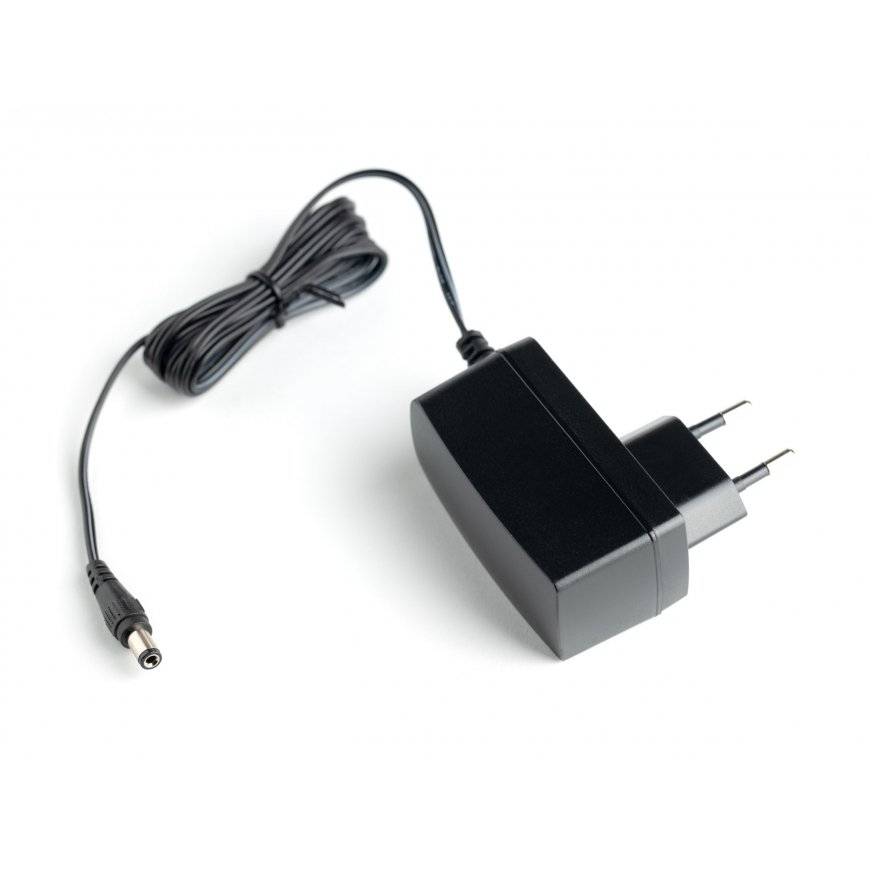VyplasTo NAPAJZDROJ mobile device charger Black AC Indoor