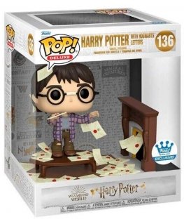 Funko POP figure Deluxe Harry Potter Anniversary Harry Potter with Hogwarts Letters Exclusive