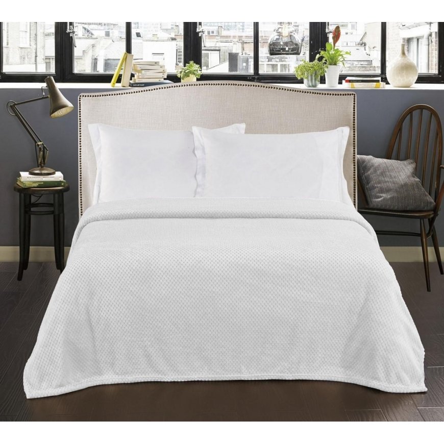 DecoKing Plaid HENRIS white, embossed jacquard pattern, modern style, 170 x 210