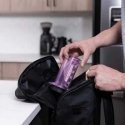 AeroPress – skaidrios violetinės spalvos kavos virimo aparatas AeroPress – skaidrios violetinės spalvos kavos virimo aparatas
