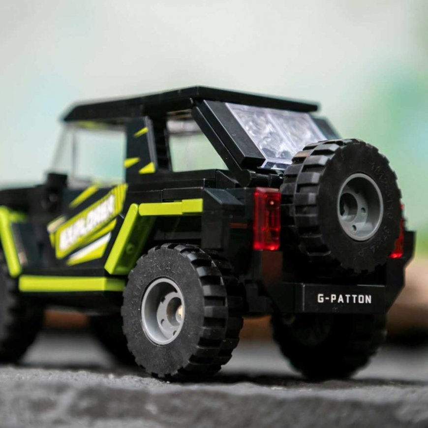 Klocki konstrukcyjne Pantasy Chassis G-Patton XT 1:24 car 16.8 cm 323 elements – 4