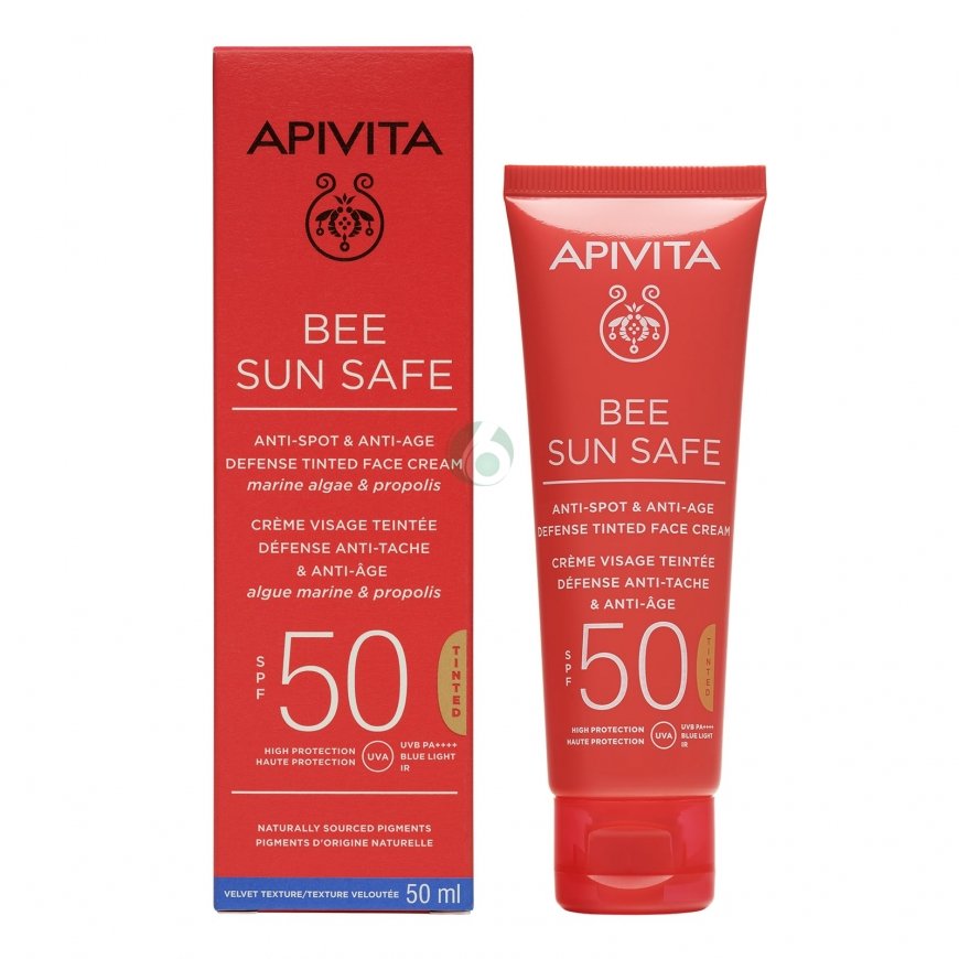 Apivita BEE SUN SAFE ikääntymistä ja täpliä ehkäisevä kasvovoide värillä SPF 50 50 ml