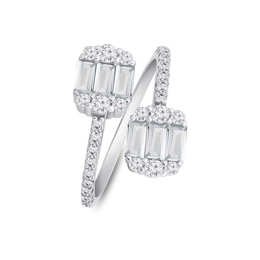 Brilio Silver Silver sparkling ring with clear zircons RI078W