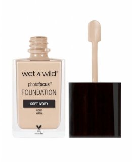 wet n wild Photo Focus 30 ml Pudel Vedelik 362C Soft Ivory