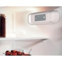 Whirlpool WBUF011 комбинированный холодильник Встроенный 126 L E Серый Whirlpool WBUF011 комбинированный холодильник Встроенный 126 L E Серый