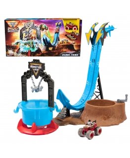 Monster Jam Mud Blasters Monster Mutt Dalmatian Dunk Tank