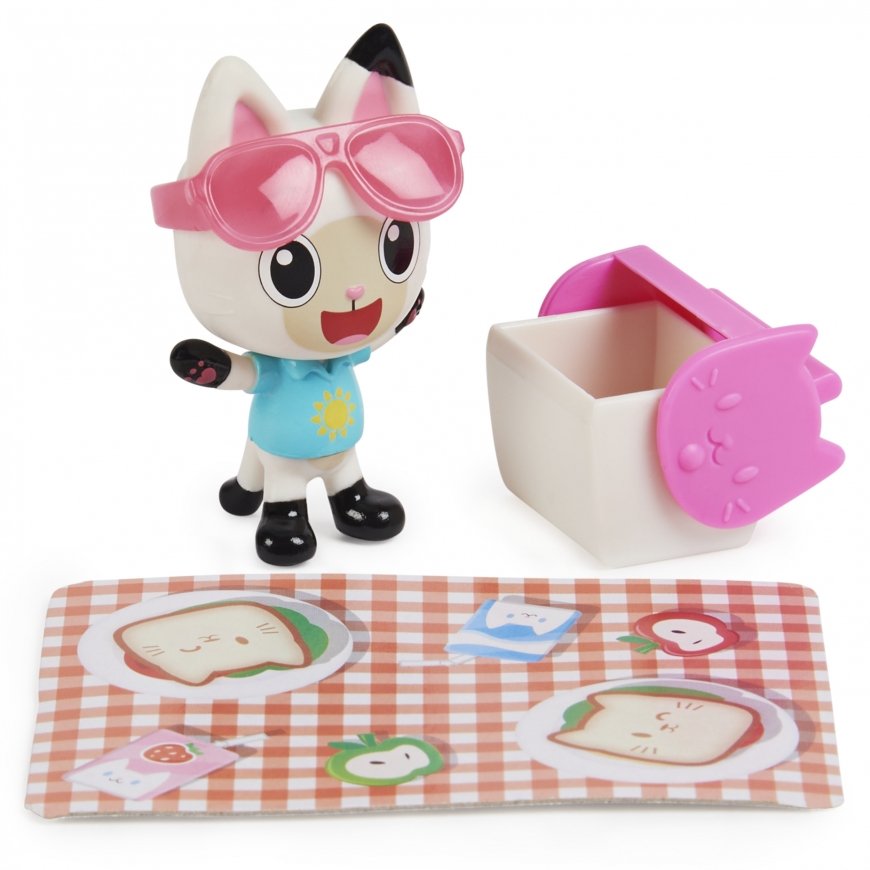Gabby's Dollhouse , Carlita Toy Car with Pandy Paws Collectible Figure and 2 Accessories, Kids Toys – 5