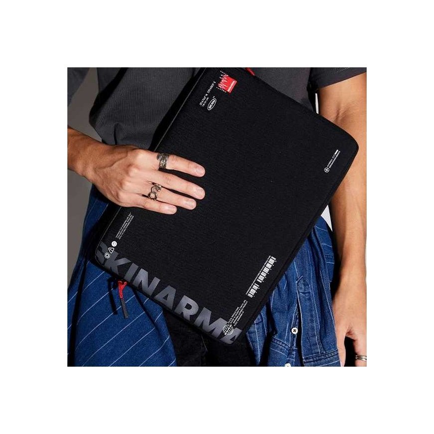Skinarma Fardel laptop case 14" black – 4