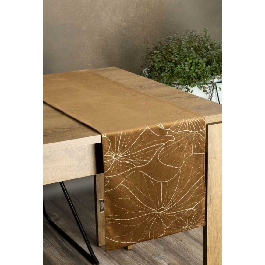 Eurofirany BLINK / 18 Velvet table runner with water lily leaf pattern, 35X180 cm, color: brown