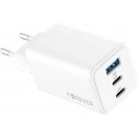 Telforceone Forever TC-08-65ACC GaN PD QC laturi 2x USB-C 1x USB 65W valkoinen Telforceone Forever TC-08-65ACC GaN PD QC laturi 2x USB-C 1x USB 65W valkoinen