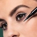 ARTDECO Long-Lasting Liquid Liner Intense eyeliner 0.6 ml 08 Green Line ARTDECO Long-Lasting Liquid Liner Intense eyeliner 0.6 ml 08 Green Line